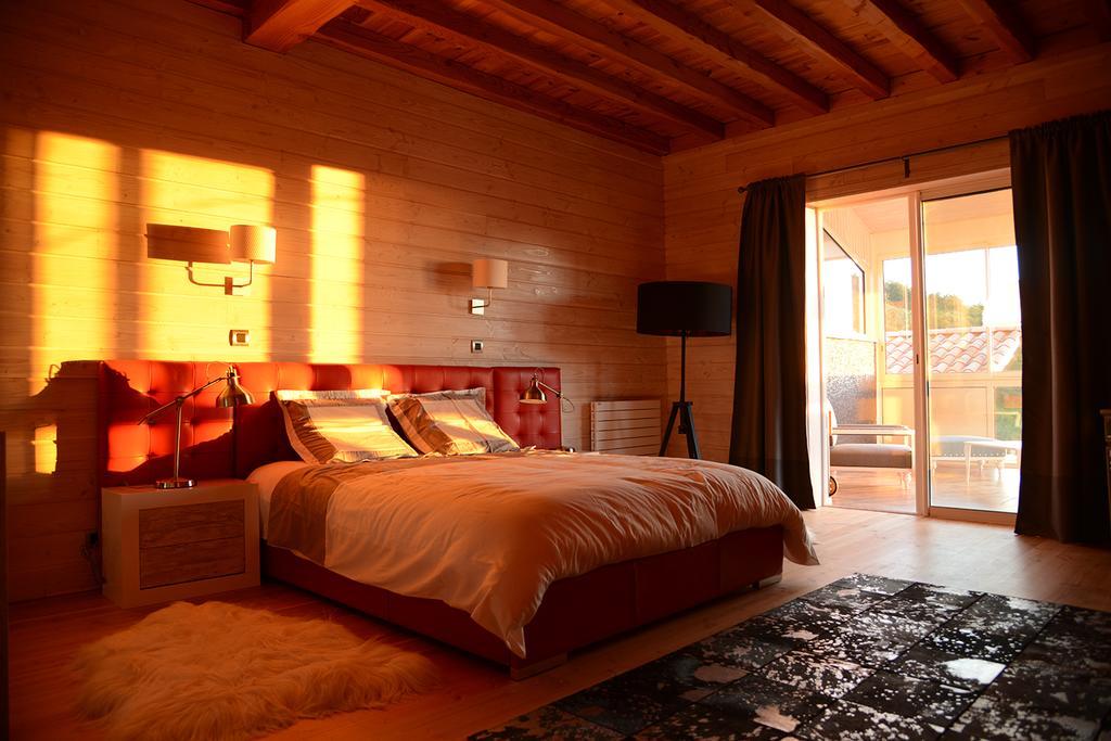 Domaine Du Mont Monnet - Chambre D'Hotes & Gite Longes ภายนอก รูปภาพ