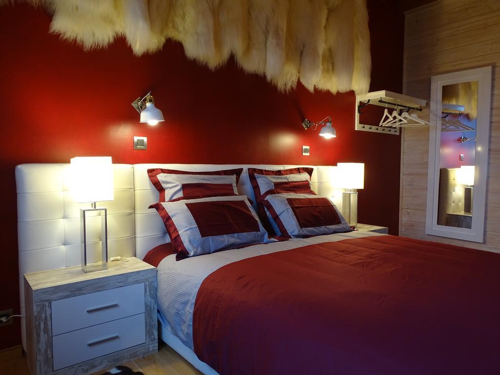 Domaine Du Mont Monnet - Chambre D'Hotes & Gite Longes ภายนอก รูปภาพ
